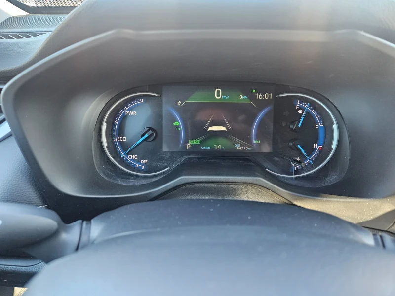 Toyota Rav4 Woodland EDITION XLE, снимка 9 - Автомобили и джипове - 52487274