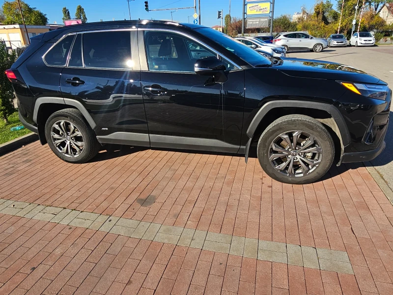 Toyota Rav4 Woodland EDITION XLE, снимка 4 - Автомобили и джипове - 52487274