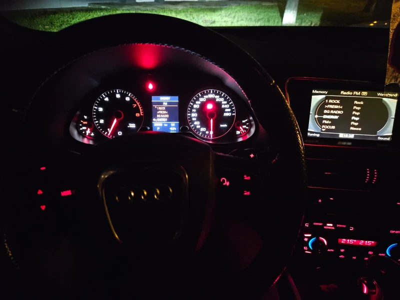 Audi Q5 2.0 TFSI 211к.с S-line, снимка 14 - Автомобили и джипове - 52831575