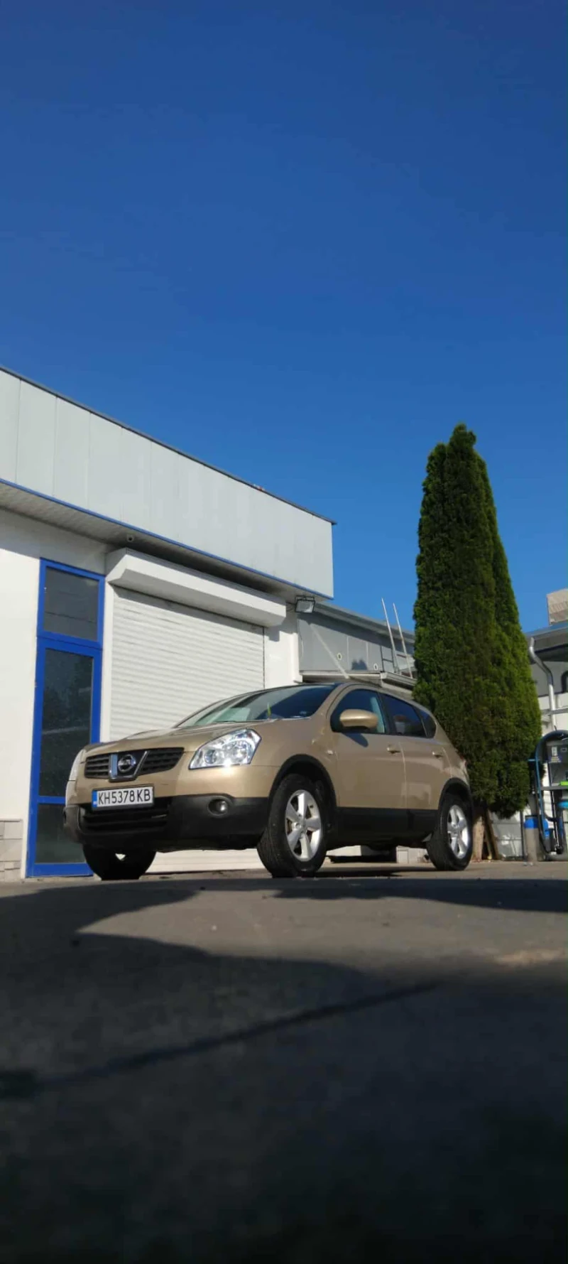 Nissan Qashqai 1.5dci, снимка 2 - Автомобили и джипове - 52869680