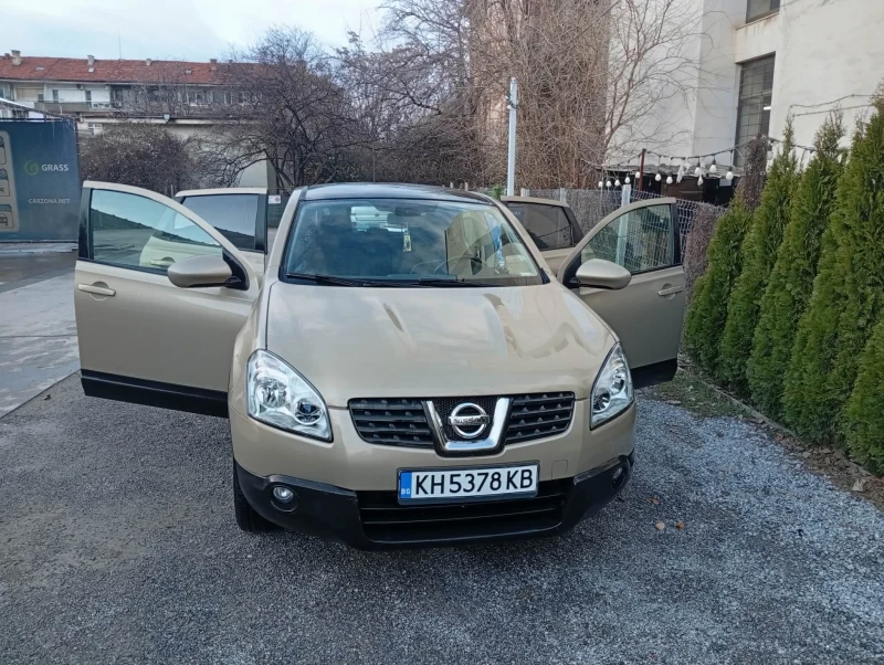 Nissan Qashqai 1.5dci, снимка 14 - Автомобили и джипове - 52869680