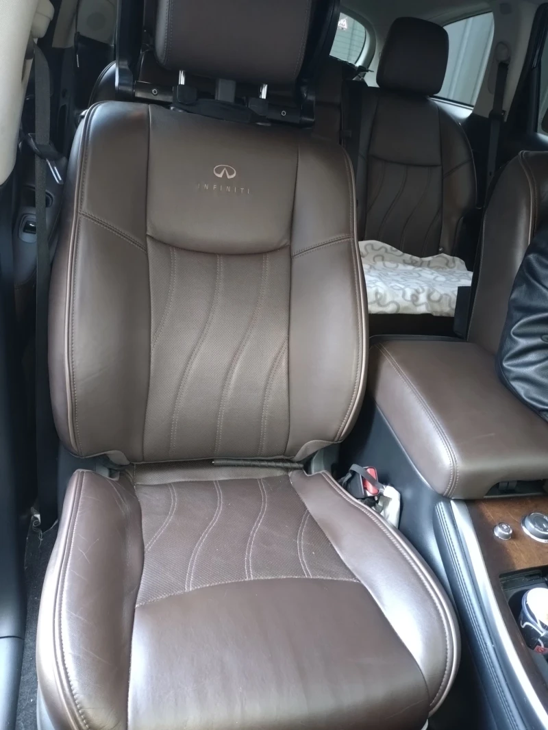 Infiniti QX60 3.5 V6, снимка 12 - Автомобили и джипове - 52878560