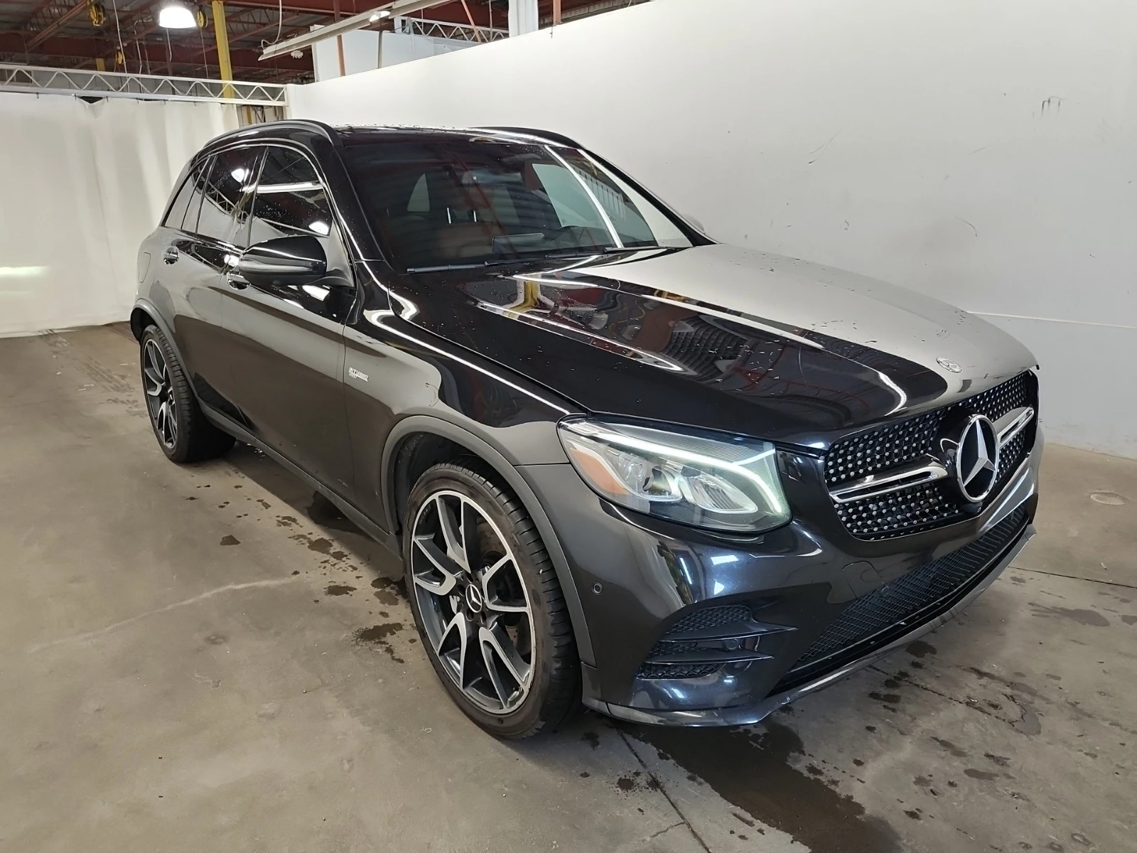 Mercedes-Benz GLC 43 AMG * 2 КЛЮЧА * CARFAX * БЕЗ ПЪРВОНАЧАЛНА ВНОСКА - изображение 3