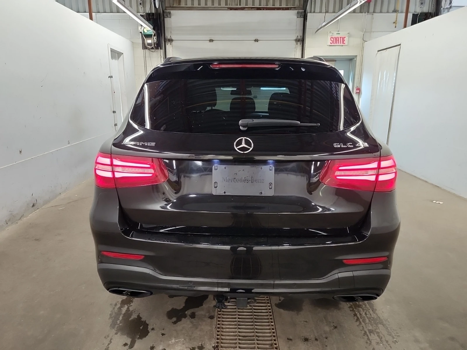 Mercedes-Benz GLC 43 AMG * 2 КЛЮЧА * CARFAX * БЕЗ ПЪРВОНАЧАЛНА ВНОСКА - изображение 5