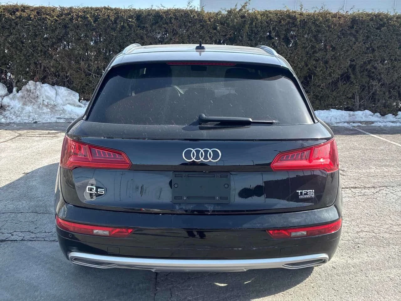 Audi Q5 * Progressiv * CARFAX * ПАНОРАМА* ПОДГРЕВ*  - изображение 4