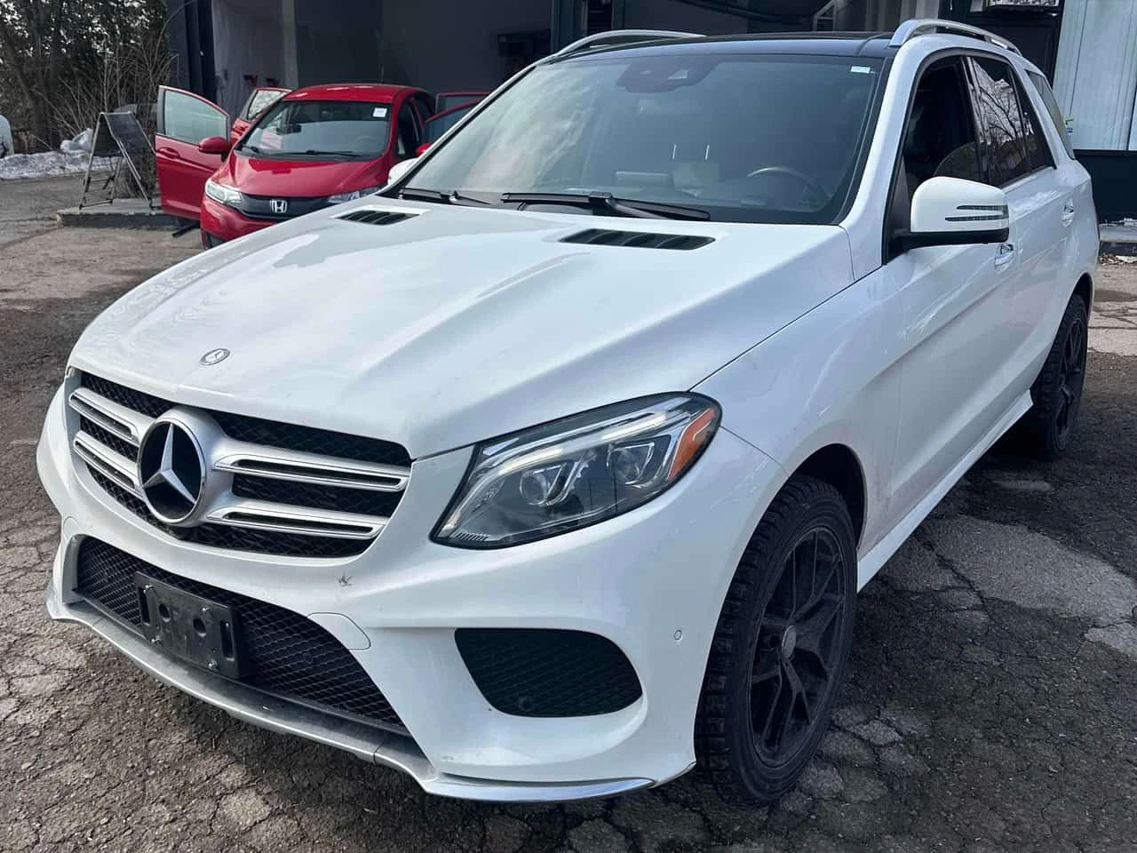 Mercedes-Benz GLE 350d  CARFAX | Auto.bg — изображение 1