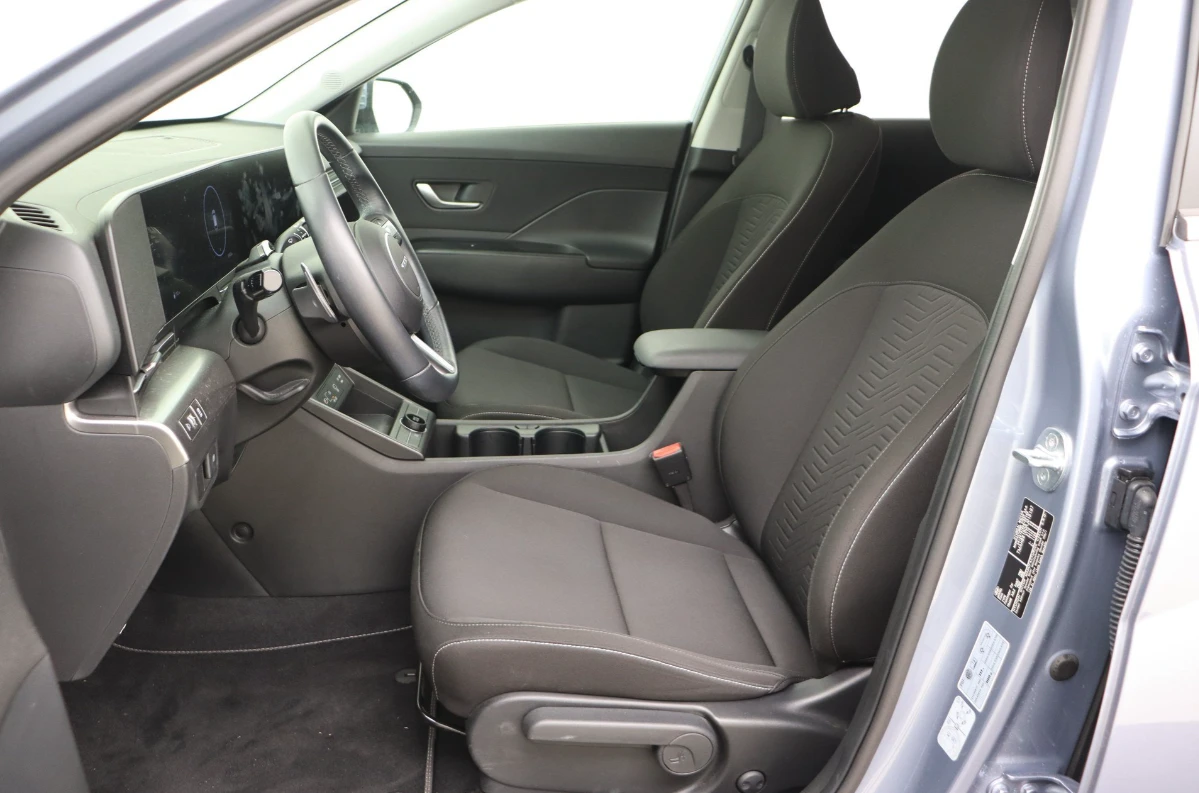 Hyundai Kona e-Kona 48 kWh ВЪЗМОЖНОСТ ЗА ЛИЗИНГ, снимка 8 - Автомобили и джипове - 53815317