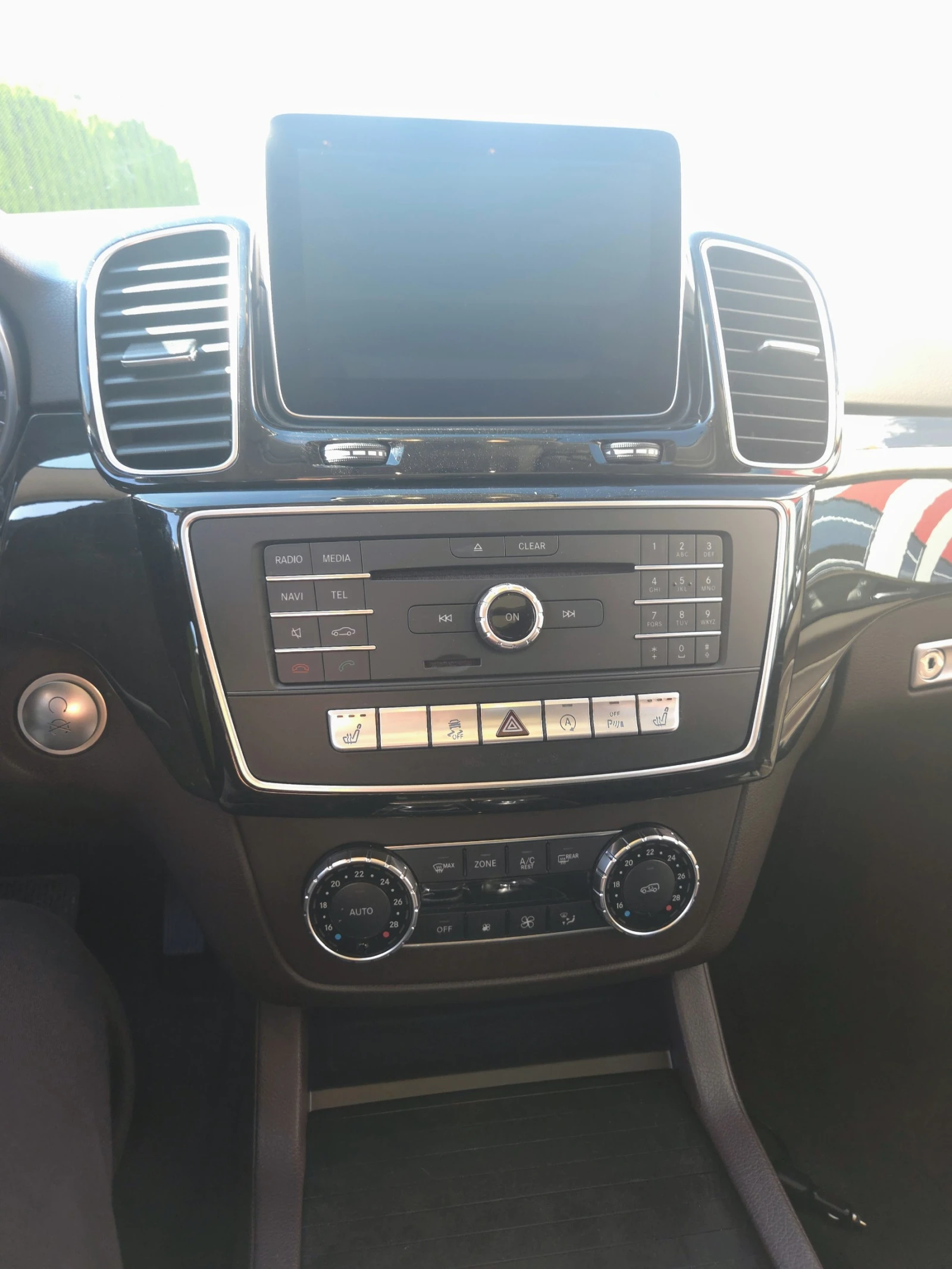 Mercedes-Benz GLE 350 4matic  AMG line , снимка 12 - Автомобили и джипове - 54360100