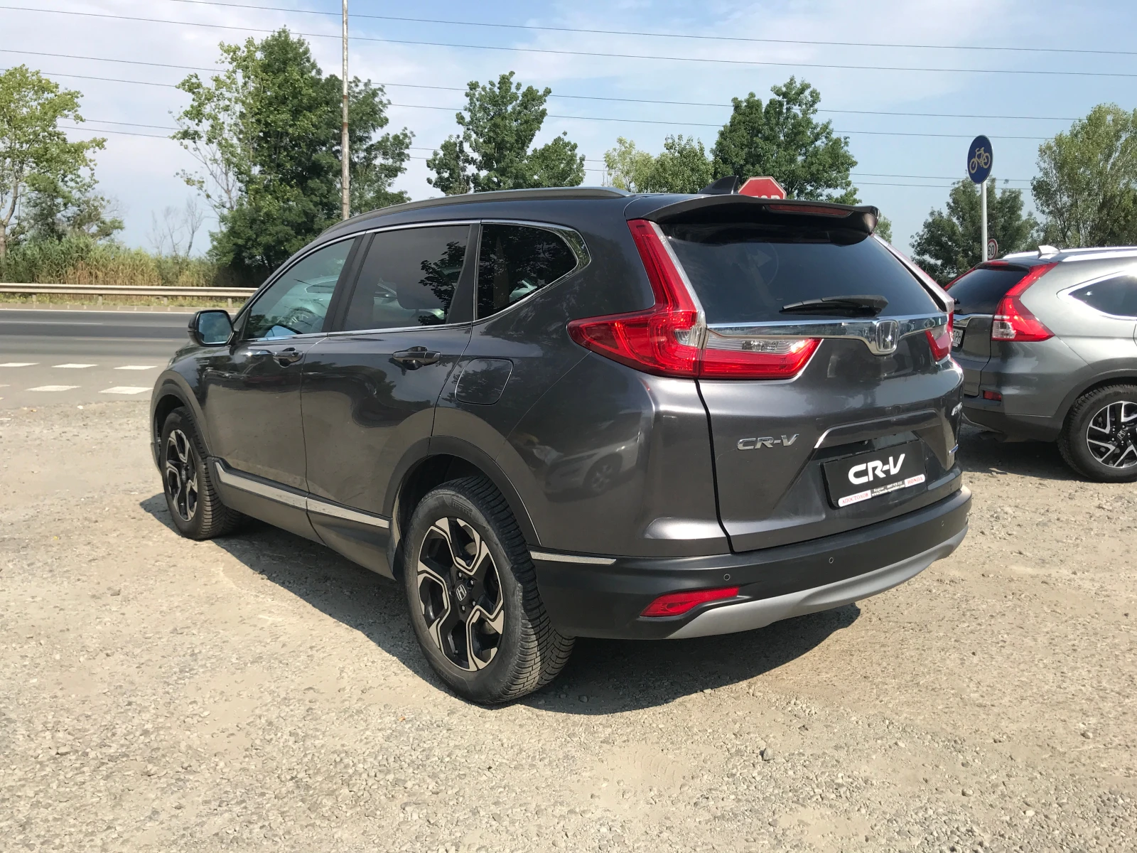 Honda Cr-v 2, 0 Hybrid, снимка 4 - Автомобили и джипове - 55129738