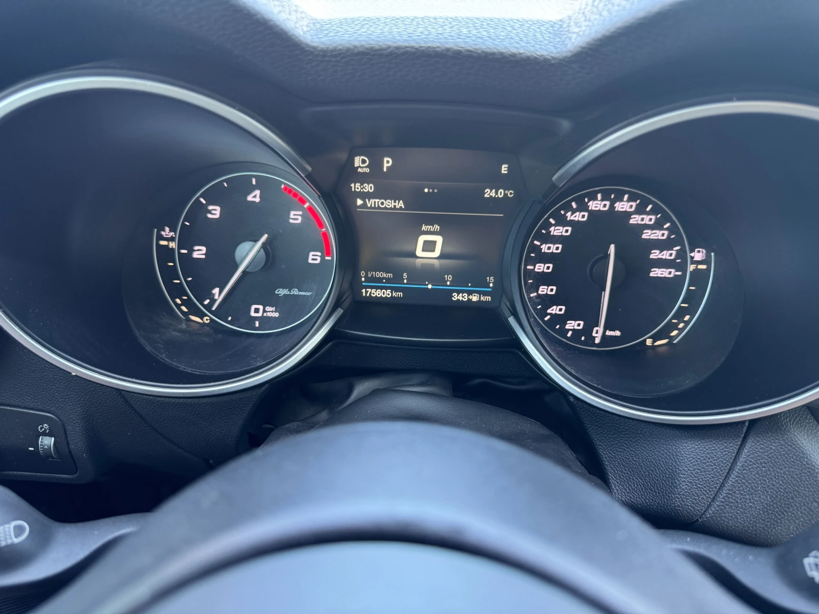 Alfa Romeo Stelvio Q4 2.2D 210hp 8ZF, снимка 5 - Автомобили и джипове - 55531434