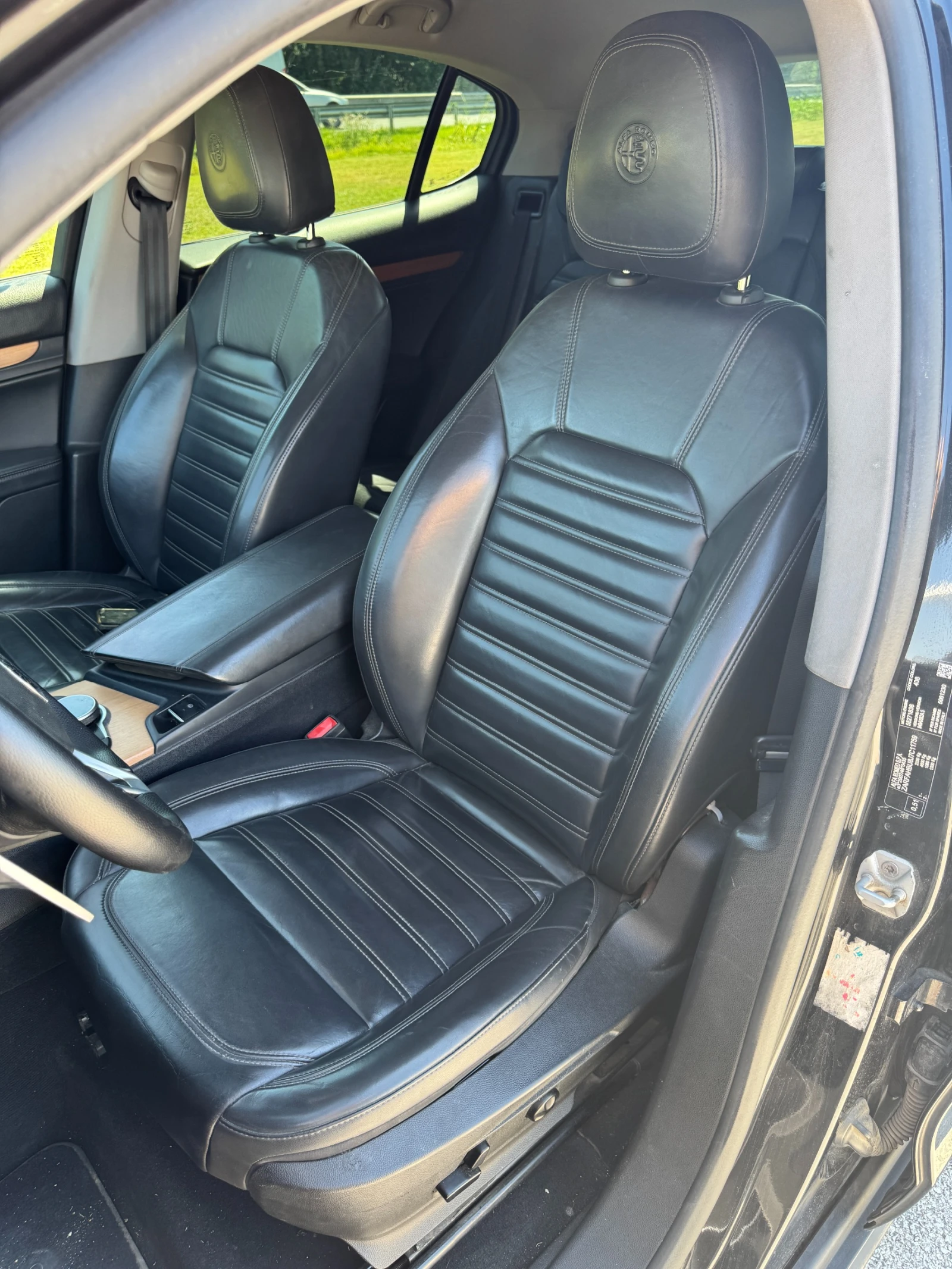 Alfa Romeo Stelvio Q4 2.2D 210hp 8ZF, снимка 7 - Автомобили и джипове - 55531434