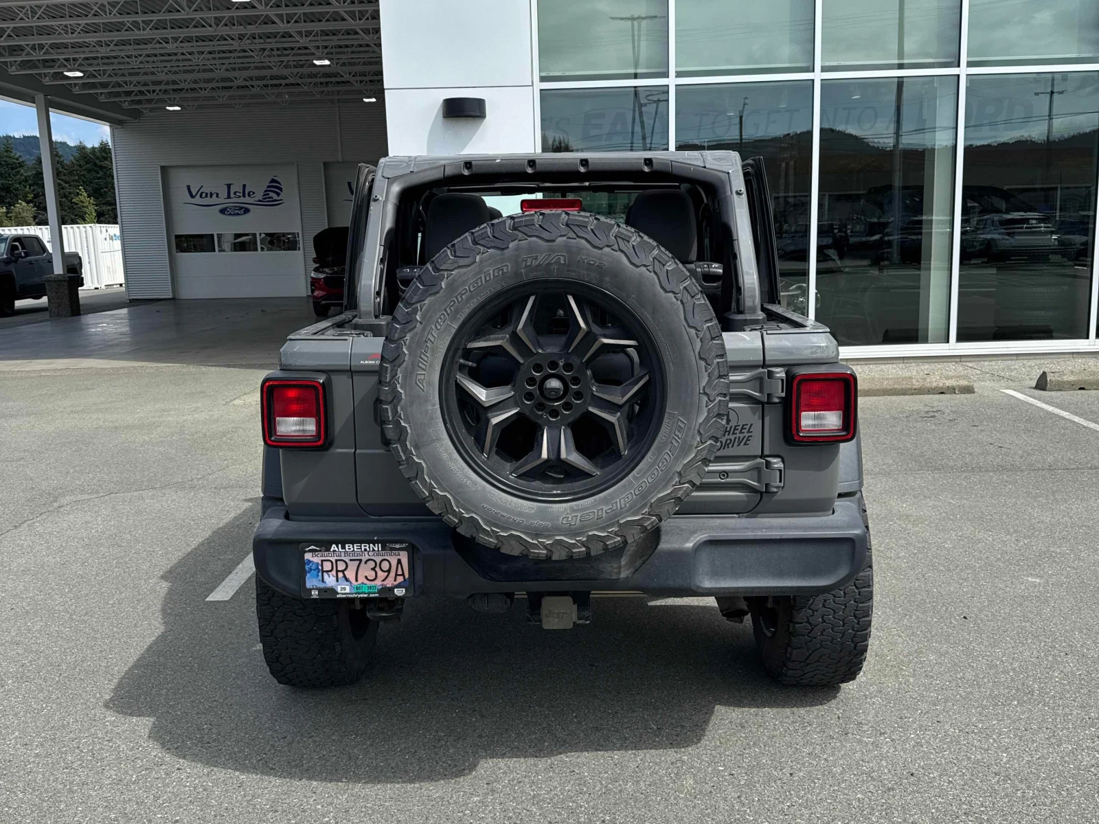 Jeep Wrangler * Unlimited Willys * CARFAX * АВТОКРЕДИТ * , снимка 4 - Автомобили и джипове - 55949594