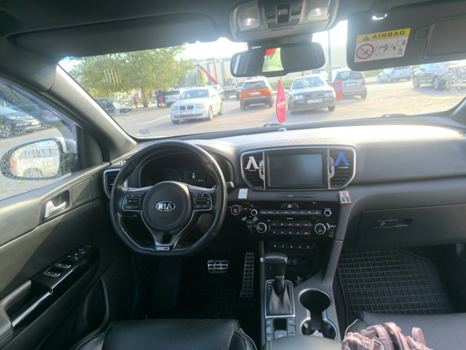 Kia Sportage 2, 0 CDTI, снимка 11 - Автомобили и джипове - 56074002