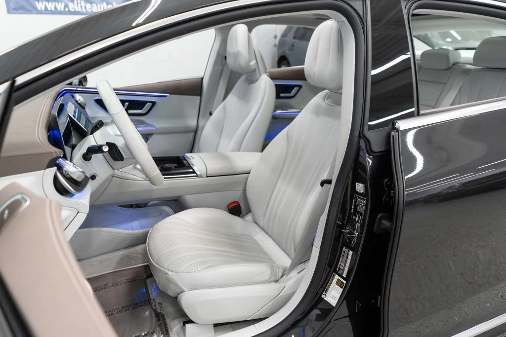 Mercedes-Benz EQE 500* AMG-pack* Distr* Масаж* Въздух* Вакуум* Burme, снимка 8 - Автомобили и джипове - 56248763