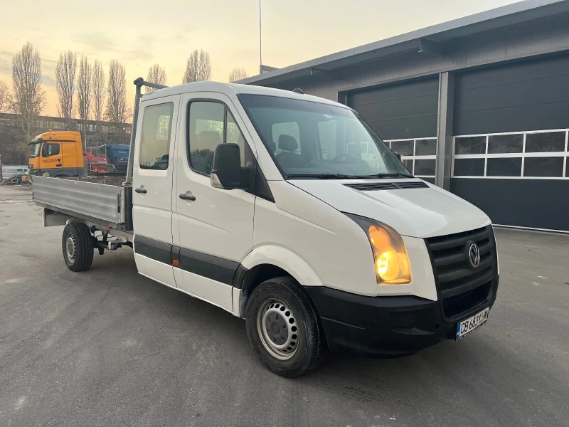 VW Crafter, снимка 2 - Бусове и автобуси - 42541484