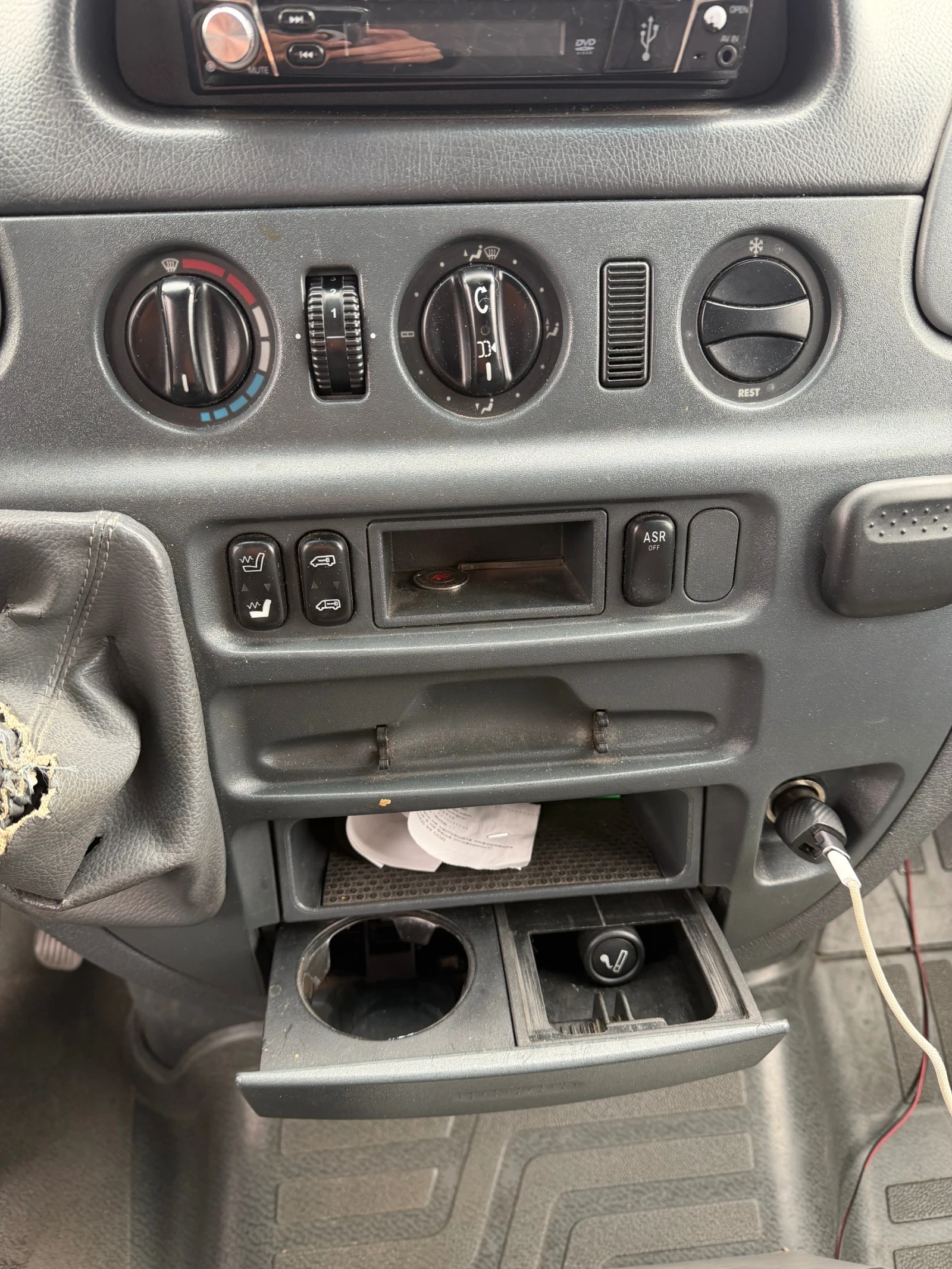Mercedes-Benz Sprinter 313 CDI 313, КЛИМА, ТЕМПОМАТ, КАМЕРА , снимка 11 - Бусове и автобуси - 53866383