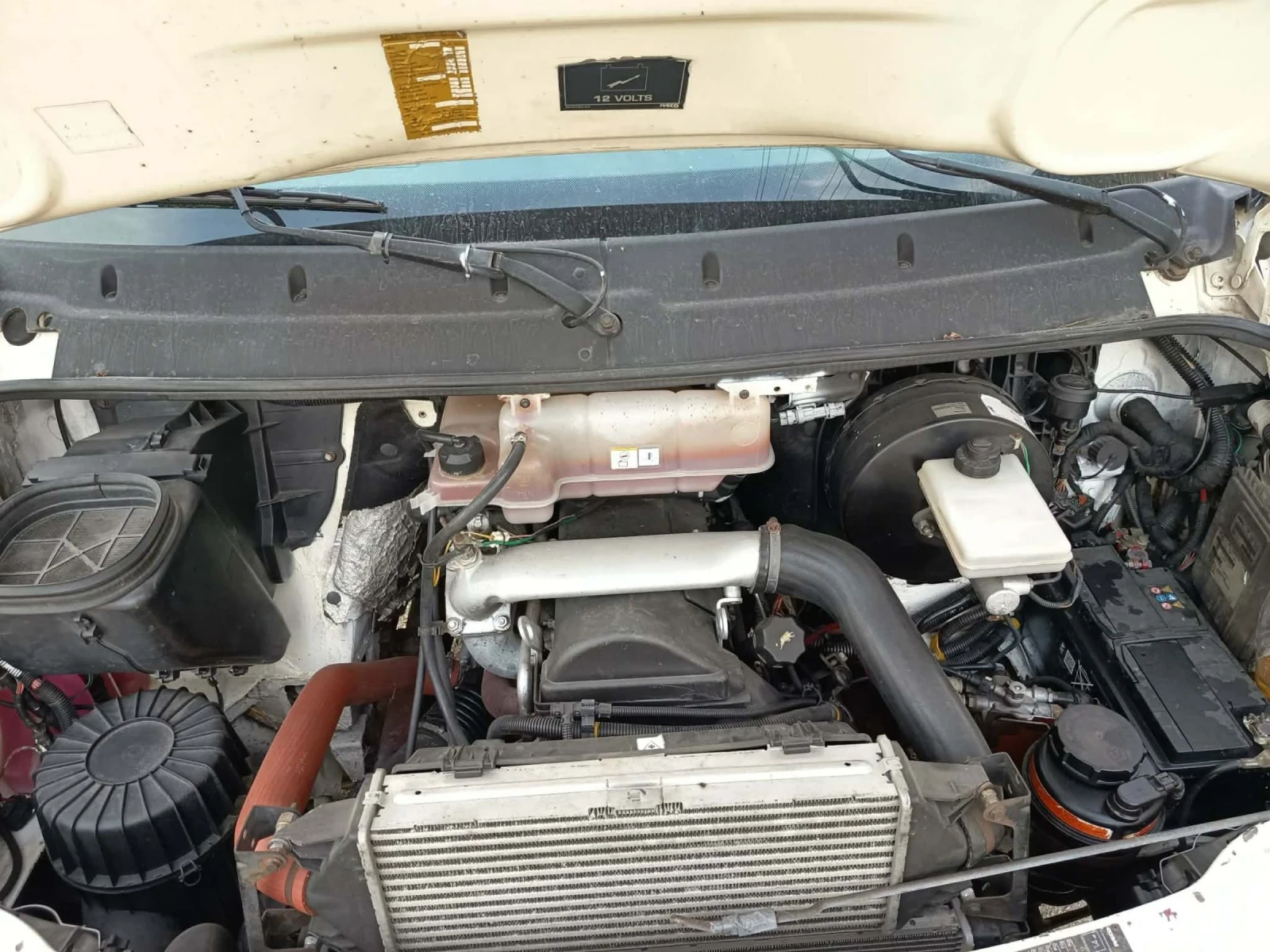 Iveco Daily 2.8 HPI 130 k.c. maxi , снимка 5 - Бусове и автобуси - 54183185