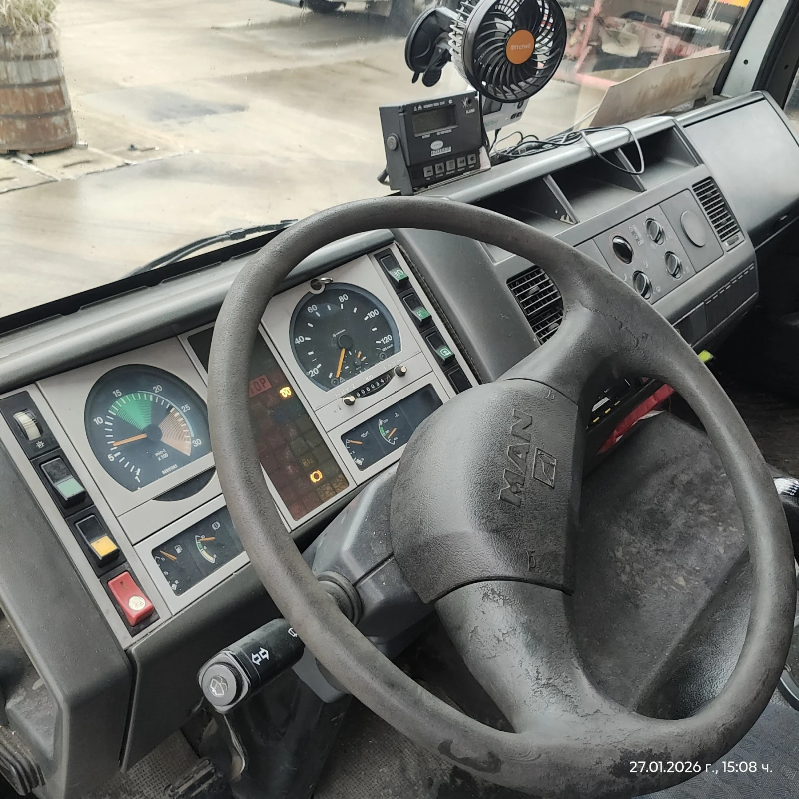 Man L L 2000 - изображение 3