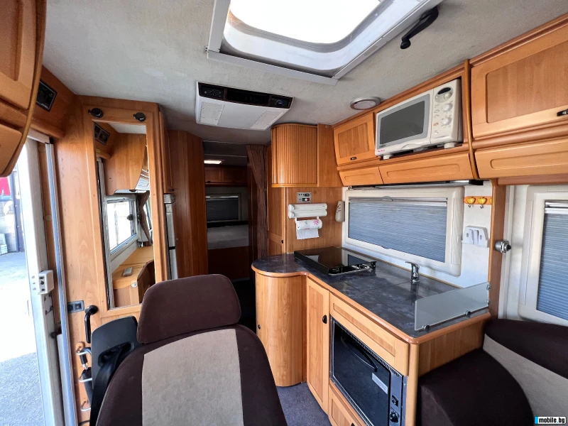 Кемпер HYMER / ERIBA Кемпер HYMER / ERIBA Fiat Ducato- 3870 кг, снимка 7 - Каравани и кемпери - 53562816