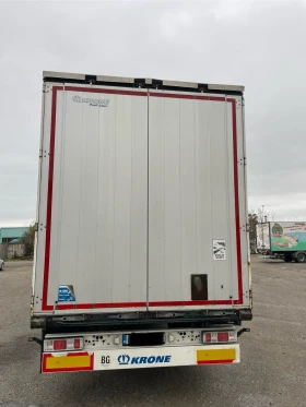 Полуремарке Krone SD