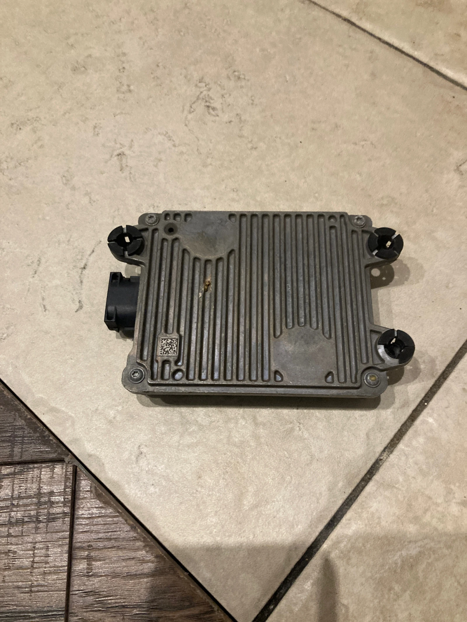 6631 6886324  | Mobile.bg   2