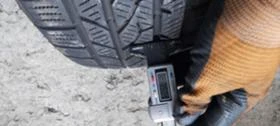 Гуми Зимни 235/60R18, снимка 4