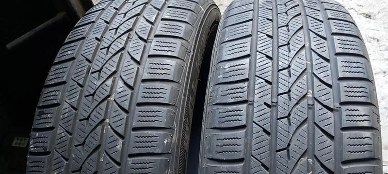 Гуми Зимни 235/60R18, снимка 1 - Гуми и джанти - 34707402