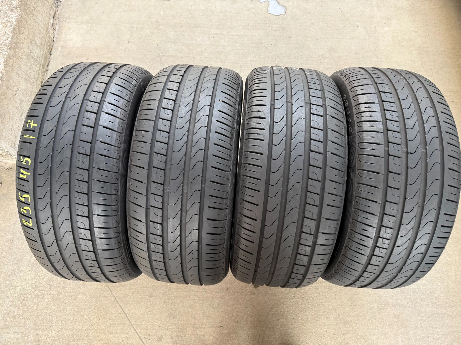 Гуми Летни 235/45R17