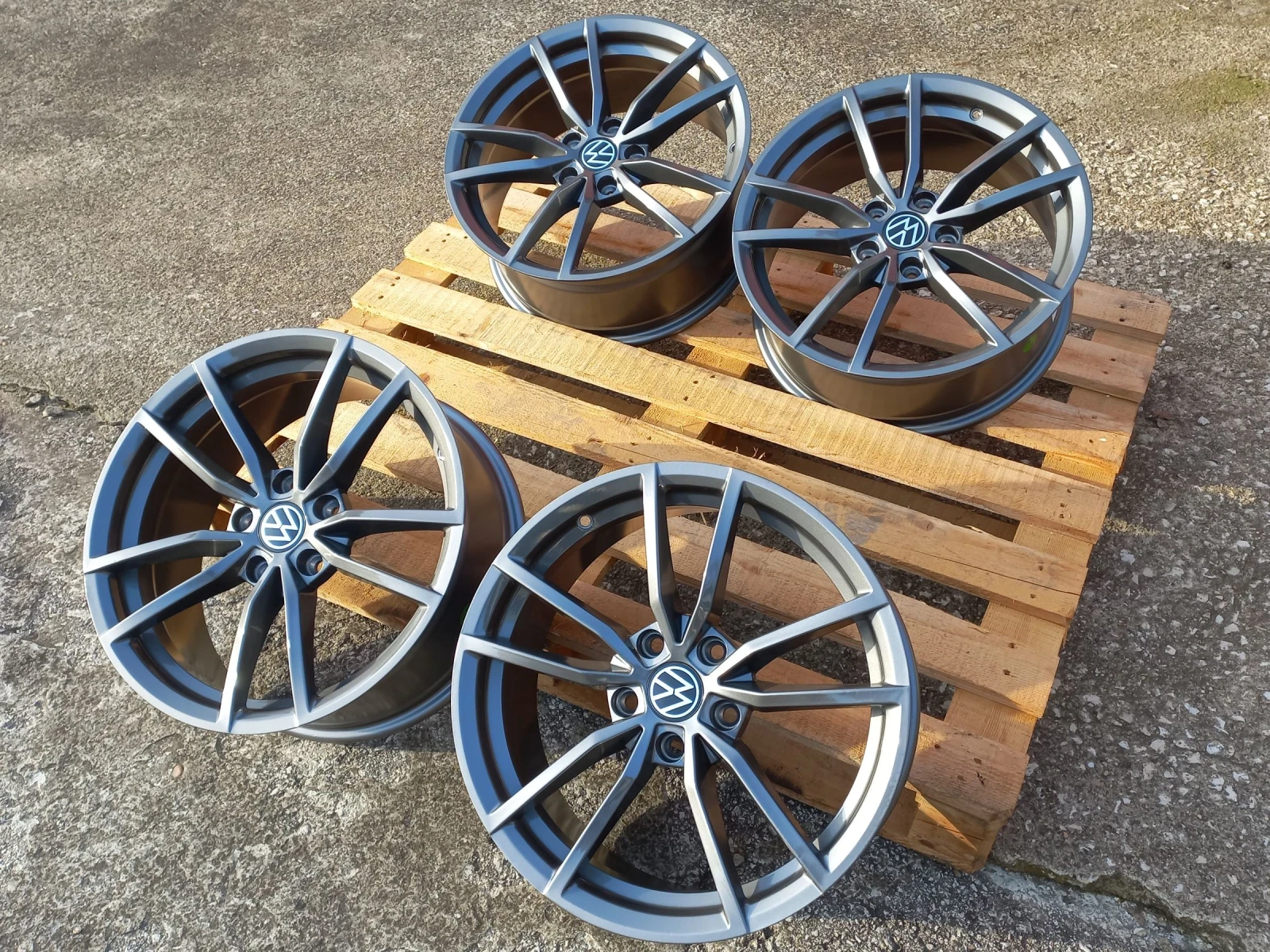 Джанти за VW, снимка 6 - Гуми и джанти - 54981494