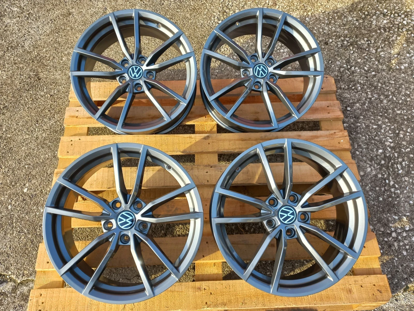 Джанти за VW, снимка 10 - Гуми и джанти - 54981494