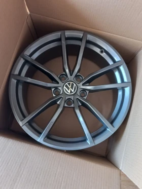 ������ �� VW | Mobile.bg � ����� ������ 8