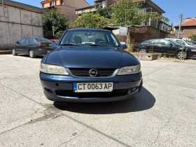 Opel Vectra 2.0 16V Edition 2000, снимка 2