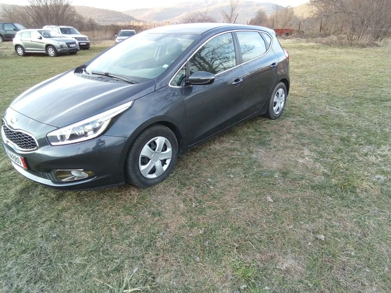 Kia Ceed 1.4CDTI-GERMANIA , снимка 3 - Автомобили и джипове - 44216098