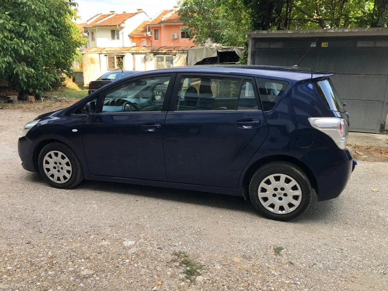 Toyota Verso 2.0D4D 126кс. 7 местна, снимка 4 - Автомобили и джипове - 47579534