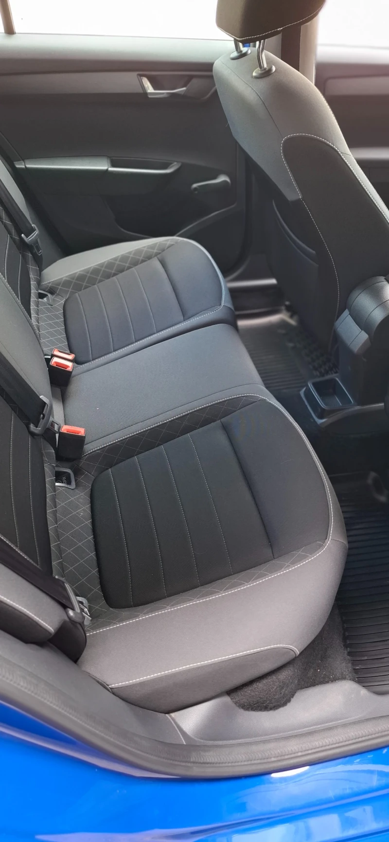 Skoda Fabia, снимка 8 - Автомобили и джипове - 52652195