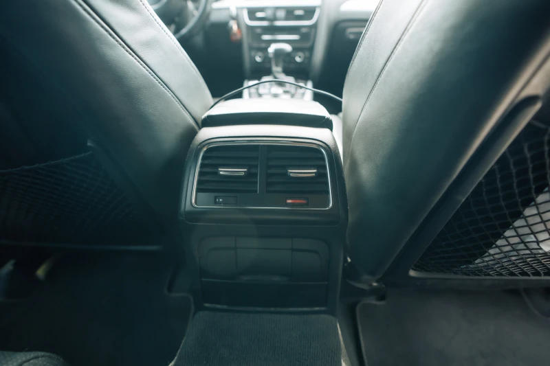 Audi A4 3.0TDI Quattro, снимка 11 - Автомобили и джипове - 52476771