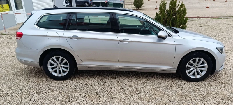 VW Passat B8 2.0 TDI Automatic 150 k.c. 2016 г., снимка 17 - Автомобили и джипове - 52439726