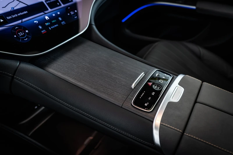 Mercedes-Benz EQS 580 4Matic SUV* Burm* pano, снимка 9 - Автомобили и джипове - 53034552