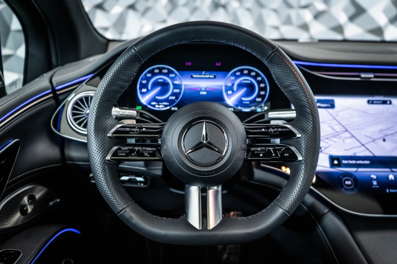 Mercedes-Benz EQS 580 4Matic SUV* Burm* pano, снимка 11 - Автомобили и джипове - 53034552