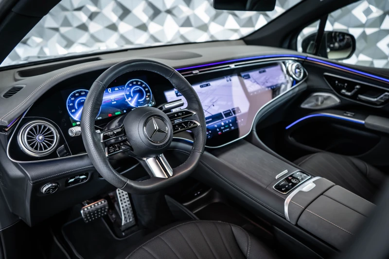 Mercedes-Benz EQS 580 4Matic SUV* Burm* pano, снимка 8 - Автомобили и джипове - 53034552