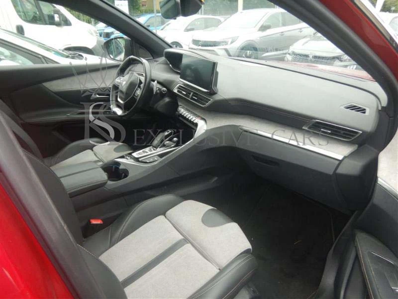 Peugeot 3008 1.6 HYBRID4* 4WD* 300kc* e-EAT8* GT-LINE* , снимка 5 - Автомобили и джипове - 53768074