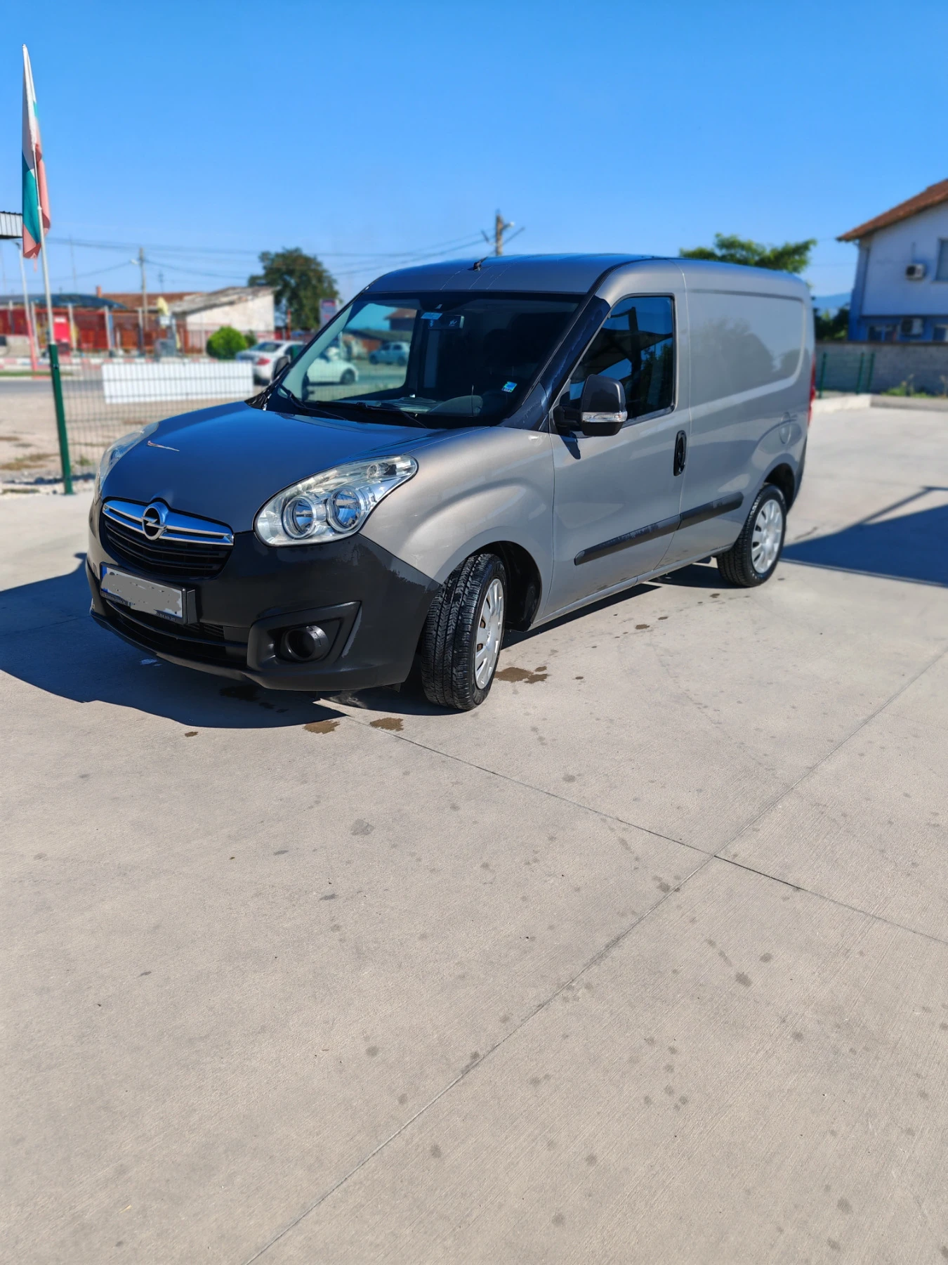 Opel Combo CNG - изображение 2