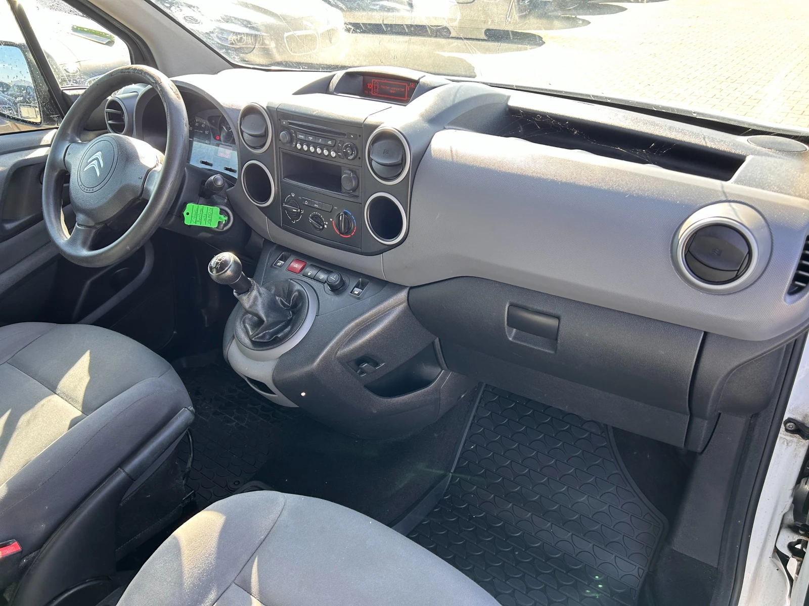 Citroen Berlingo 1.6HDI EURO 5 ЛИЗИНГ - изображение 10