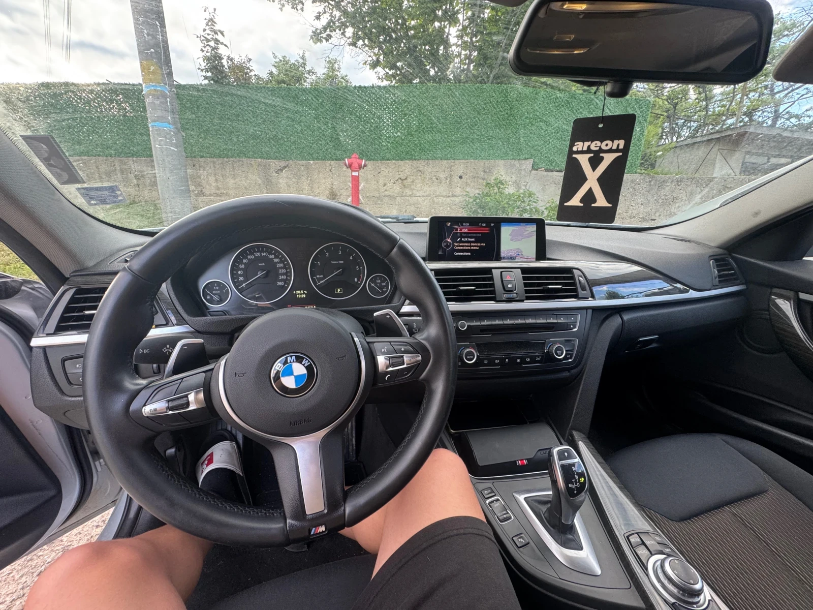 BMW 320 BMW F31 Luxury Edition 320d 184hp - изображение 2