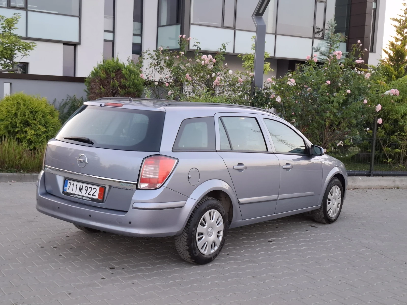 Opel Astra 1.3CDTI* (90кс)* * FACELIFT* * XENON* * 132 000км - изображение 10