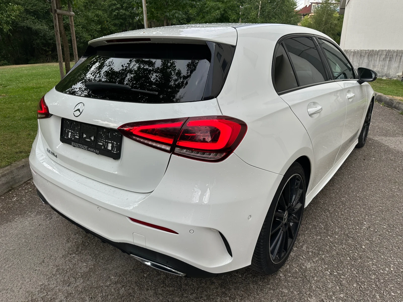 Mercedes-Benz A 180 d / AMG OPTIC  - изображение 7