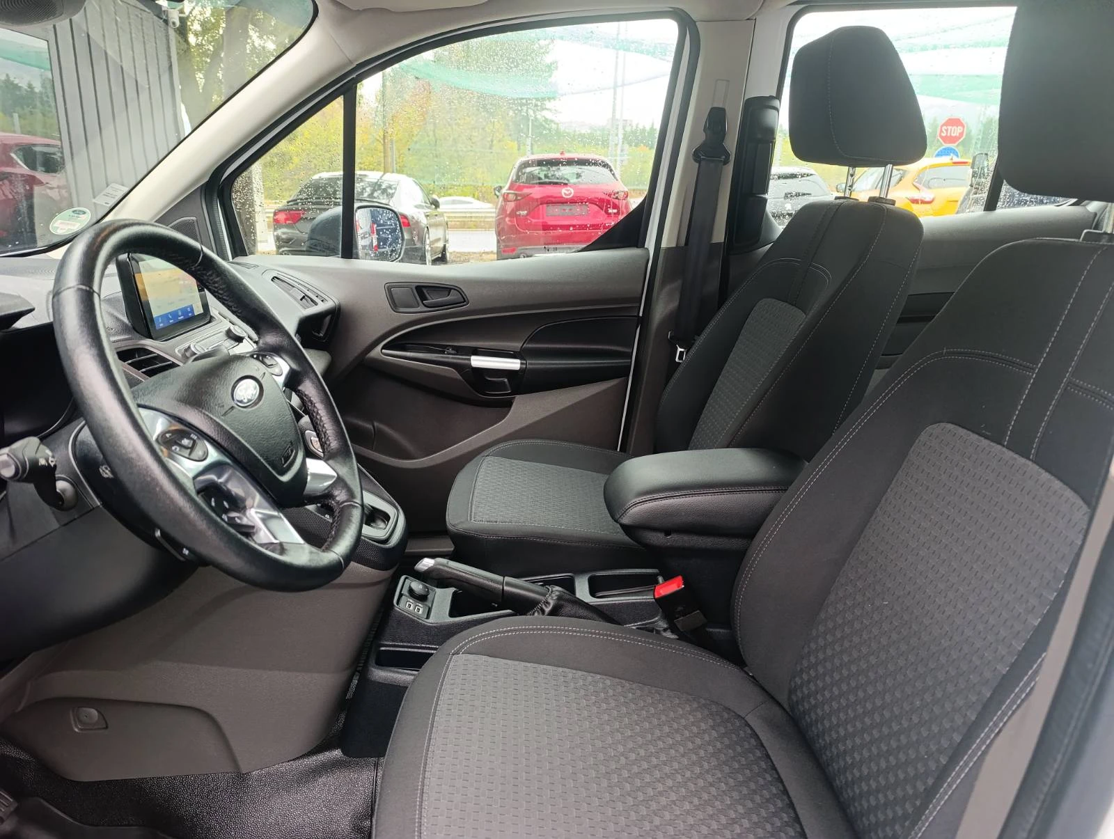 Ford Connect 1.5d EcoBlue 120hp Automatic - изображение 10