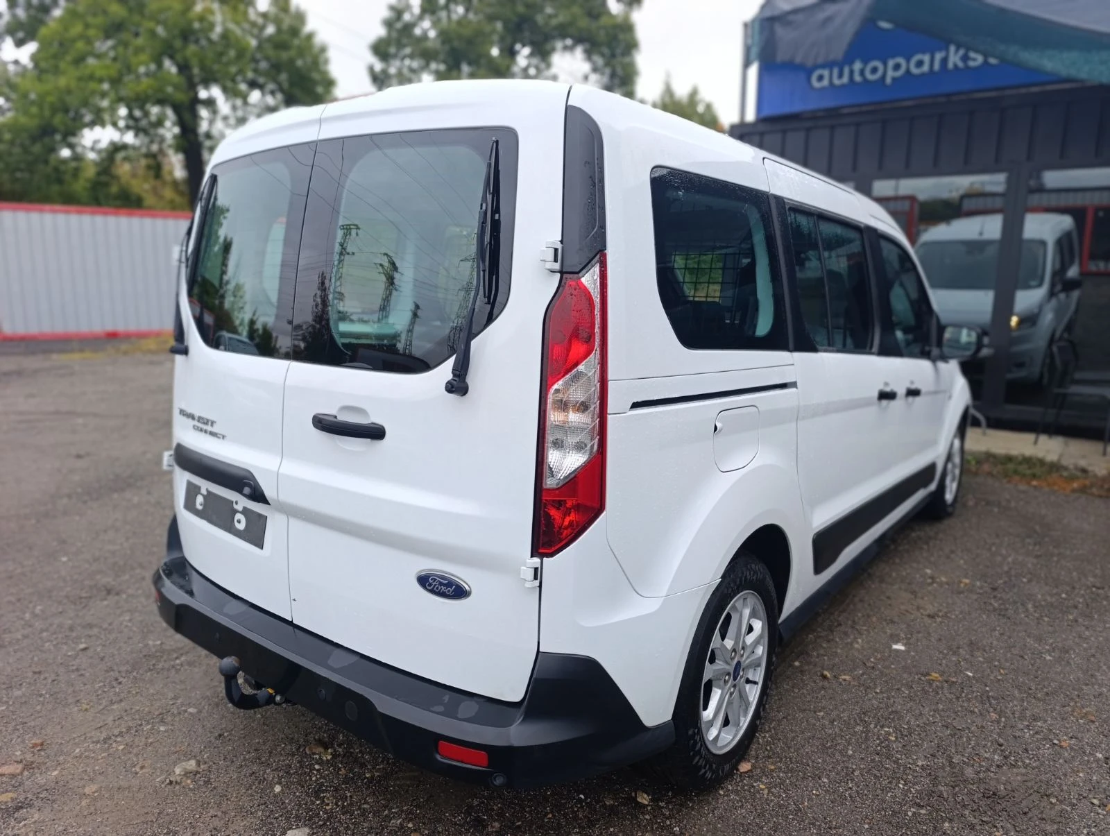Ford Connect 1.5d EcoBlue 120hp Automatic - изображение 6