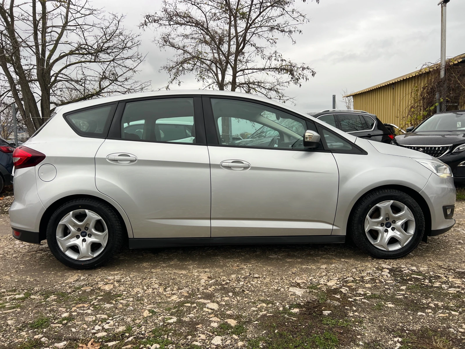 Ford C-max 1.6 120CV GPL TITANIUM - изображение 7