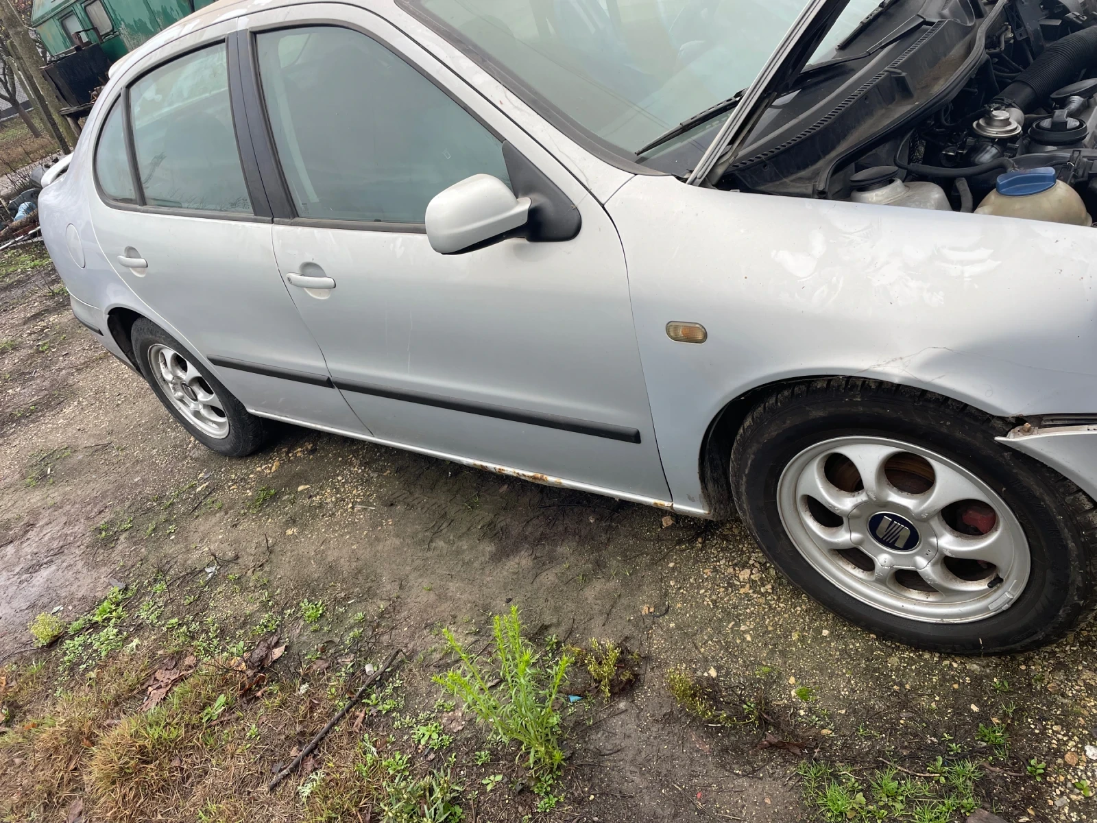 Seat Toledo 1.9 тди 110кс - изображение 2